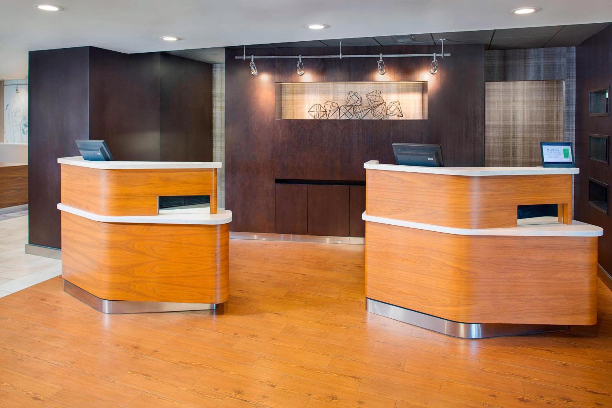 Courtyard By Marriott Birmingham Homewood Exterior foto